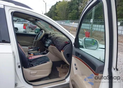 2011 Hyundai Veracruz Gls z USA, uszkodzony, nr VIN KM8NU4CC8BU168998